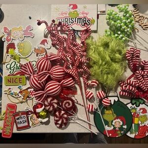 The Grinch Christmas Tree ornaments and Decor